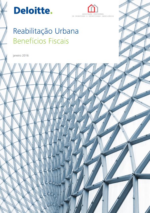 Capa do Guia dos Benefícios Fiscais à Reabilitação Urbana